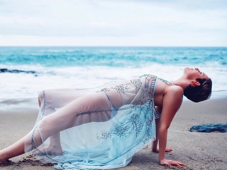 wet onlyfans hot nude selfie