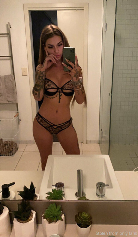 kkrystal galtry Profile image