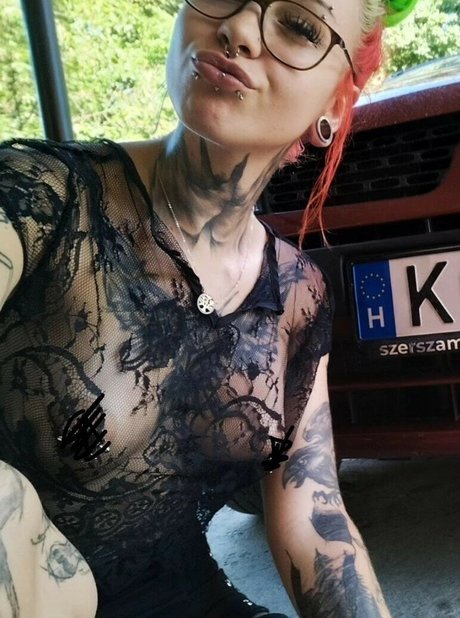 mimo4211 onlyfans naked