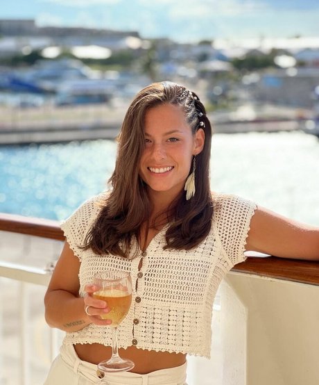 Jordan Rose Schmidt Profile image