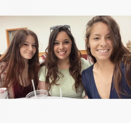 Jordan Rose Schmidt onlyfans nudes