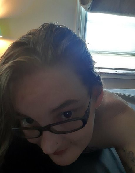 alwaysnaughty32 onlyfans pics