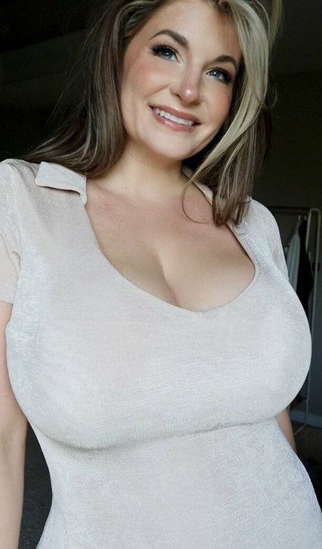 Ashley Bridges onlyfans photo