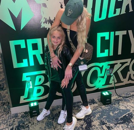 Carley Sanfilippo onlyfans desnuda