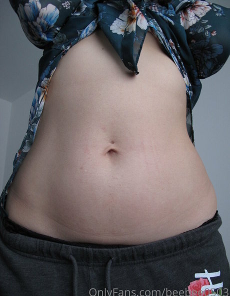 beebee0503 onlyfans boobs