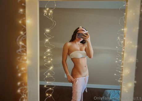 d o n u t s onlyfans pic