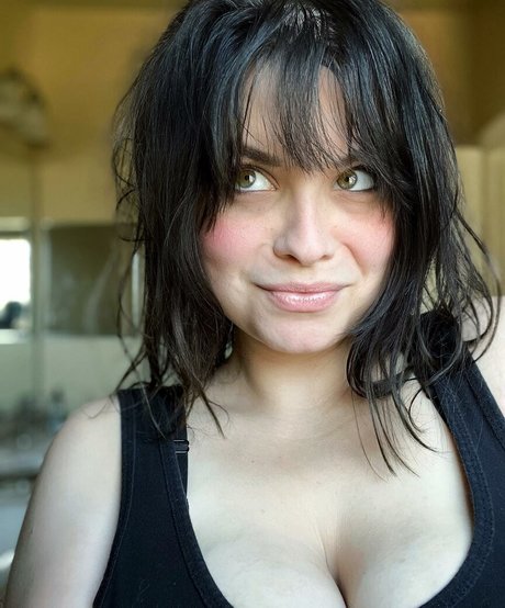 JuliaThongg free onlyfans