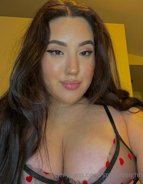 smashleighh naked onlyfans