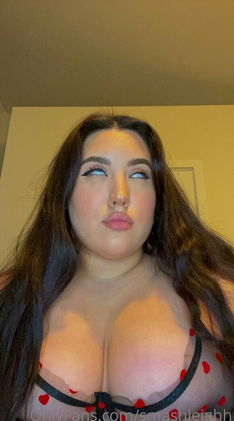 smashleighh only fans leak nude