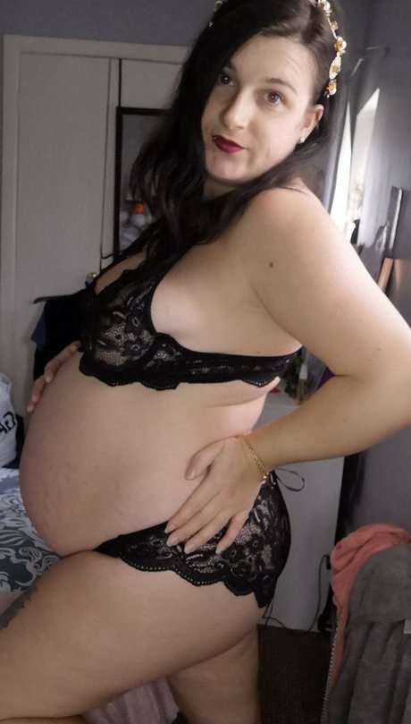pregnantmamamsalicefury onlyfans nudes leaks