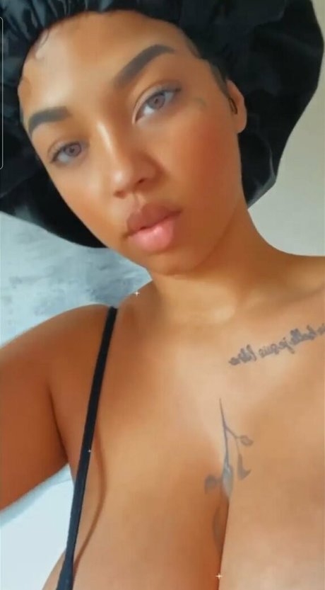 mizzoktoberxxx porn onlyfans leak