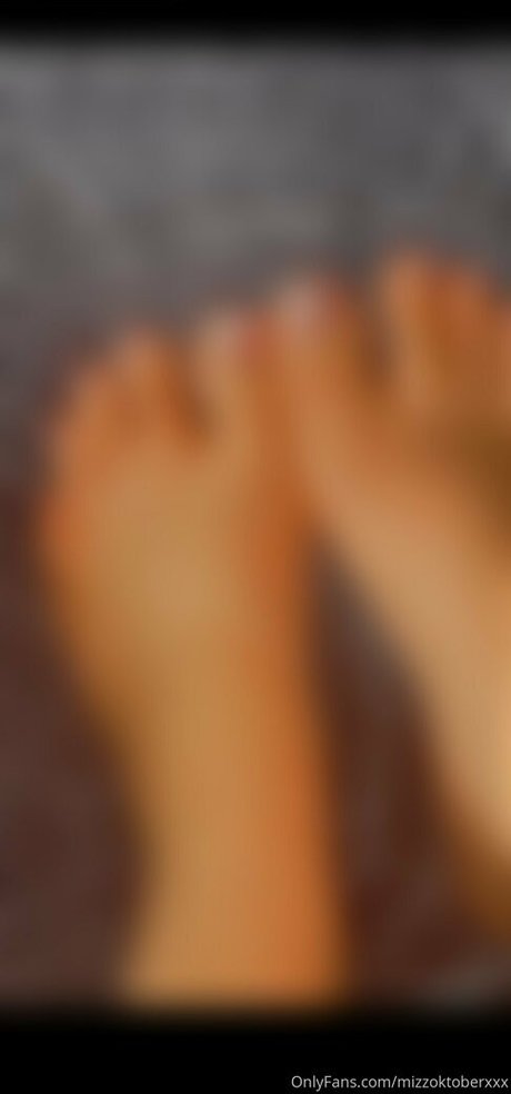 mizzoktoberxxx onlyfans leak