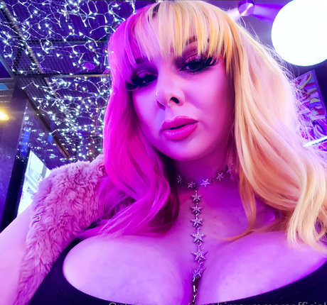 sapphiresummersofficial nude onlyfans pics