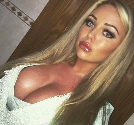 Colleen McAuslin naked only fans