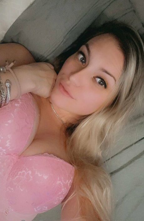 savannahpaige sextape onlyfans