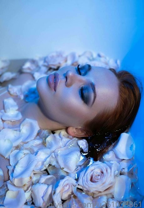 redfoxxxxxxx onlyfans leak free