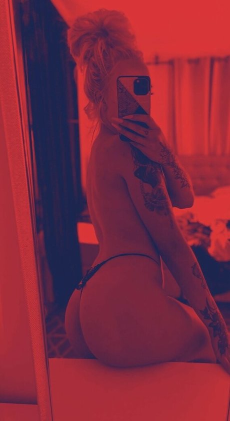 lactating onlyfans perfect glimpse