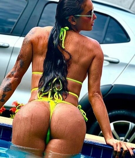 Cintia Colombino sexy onlyfans