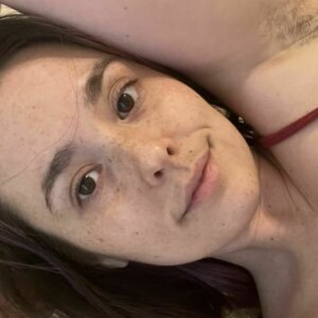 ellietheelephant onlyfans images