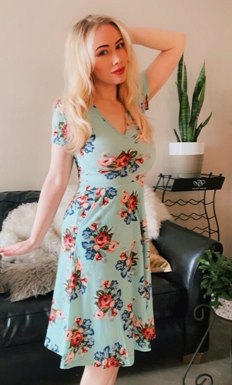 malloypanda onlyfans pic