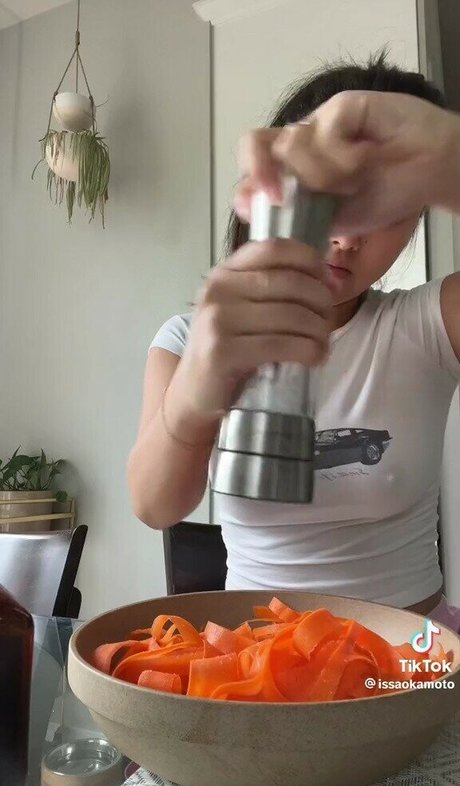 Issa Okamoto onlyfans explicit content