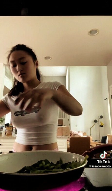 Issa Okamoto onlyfans nude porn