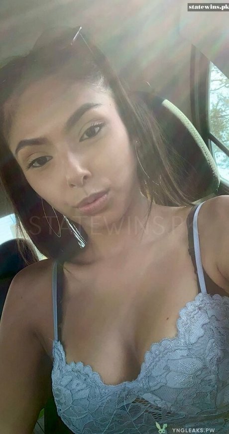 Iscely Antoriano onlyfans lean