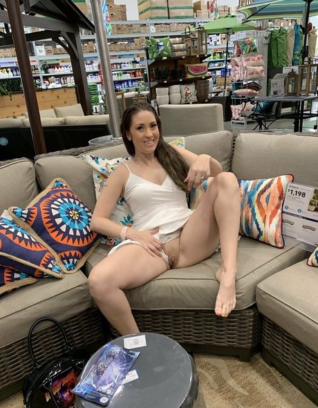 Kristina Raee onlyfans nudes