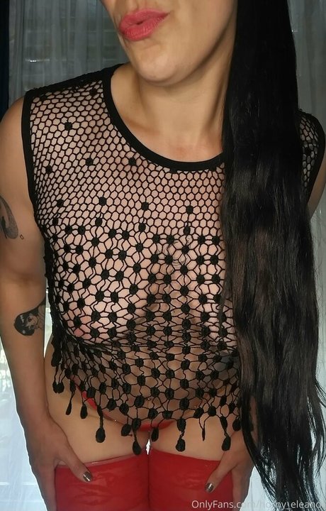 bossbitch eleanor onlyfans nude