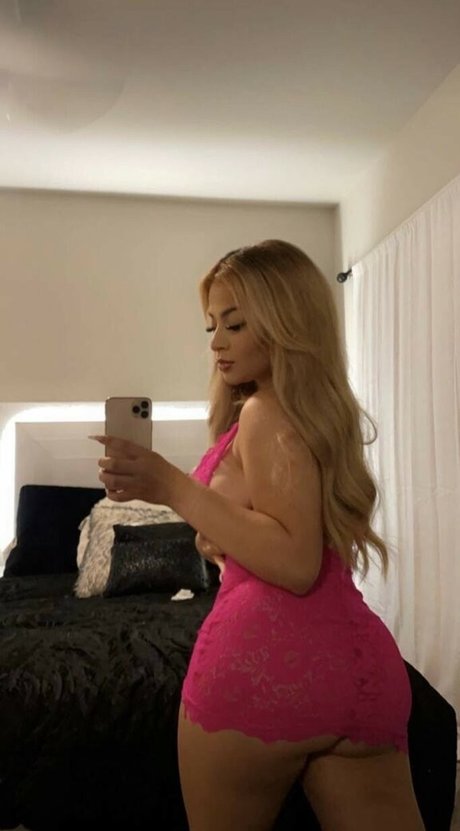 mami0g onlyfans topless