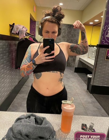 cum4kate naked onlyfans pics