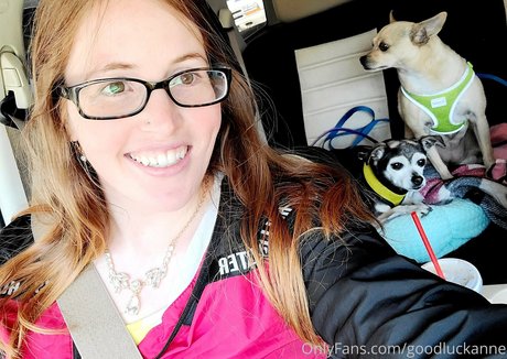 goodluckanne onlyfans pictures