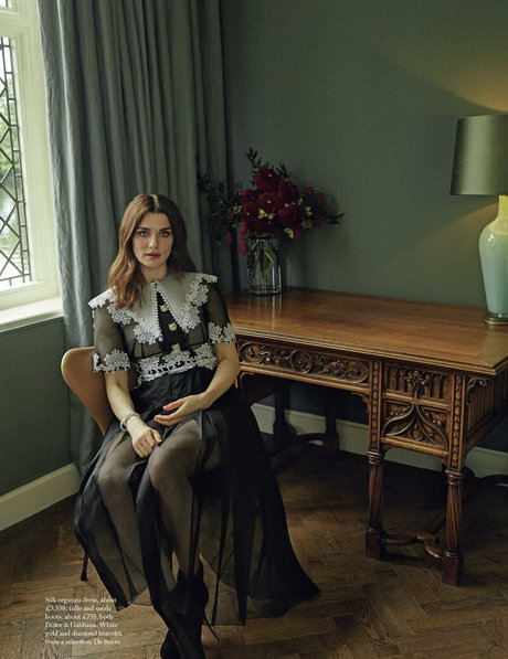 Rachel Weisz onlyfans leak ass