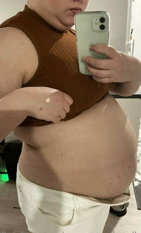 emmamarshmellow strip onlyfans