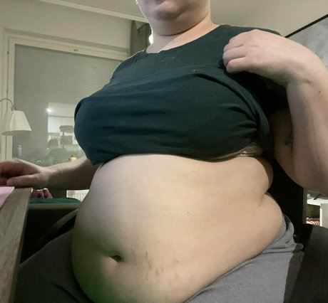 emmamarshmellow leaked onlyfans pictures