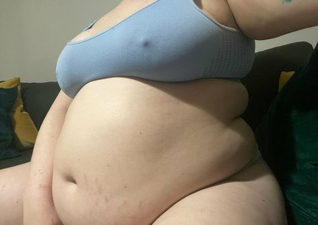 emmamarshmellow nude onlyfans pics