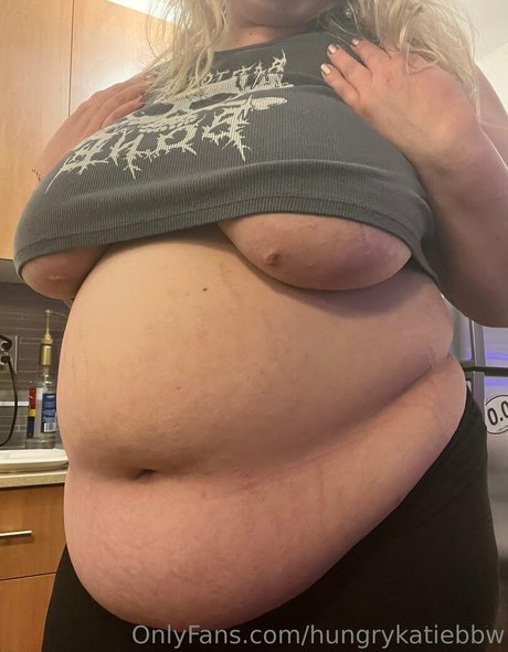 hungrykatiebbw onlyfans model