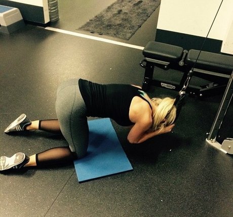 beautiful feet onlyfans beautiful naked negative