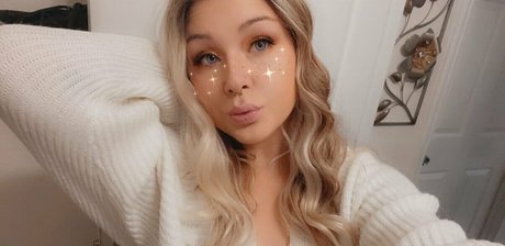 tattedprincess1998 strip onlyfans