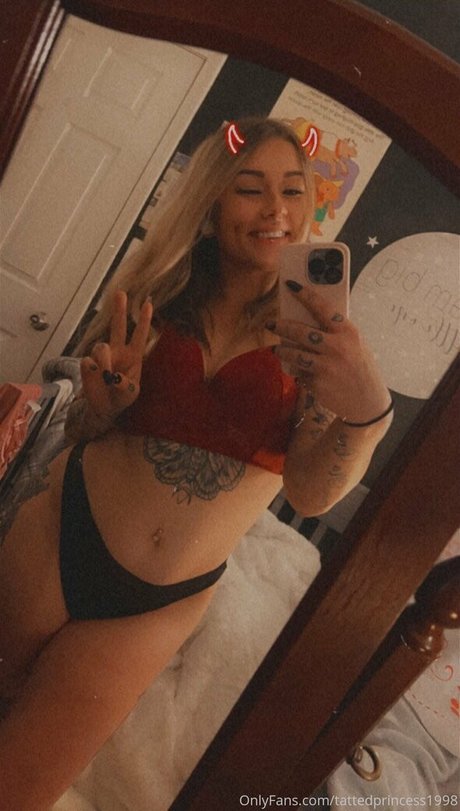 tattedprincess1998 sexy onlyfans