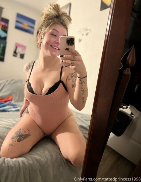 tattedprincess1998 onlyfans sextape leak