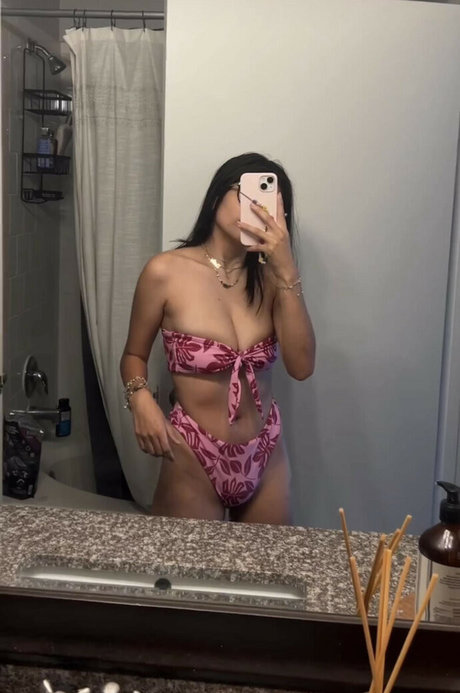 Emilia Torres onlyfans sex tape