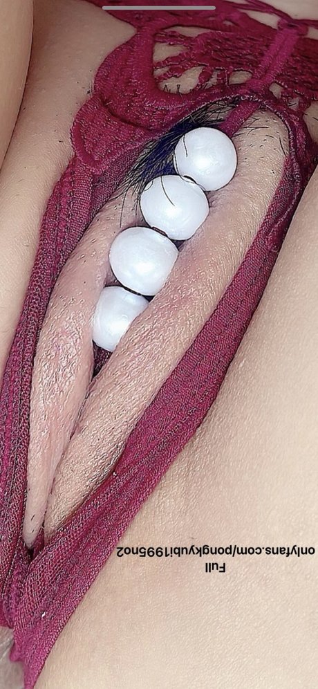 Pongkyubi1995 leak onlyfans