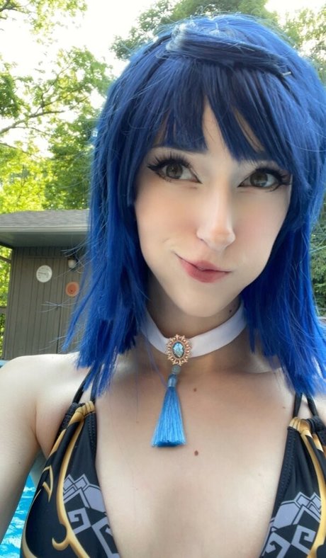 Annas cosplay  candids