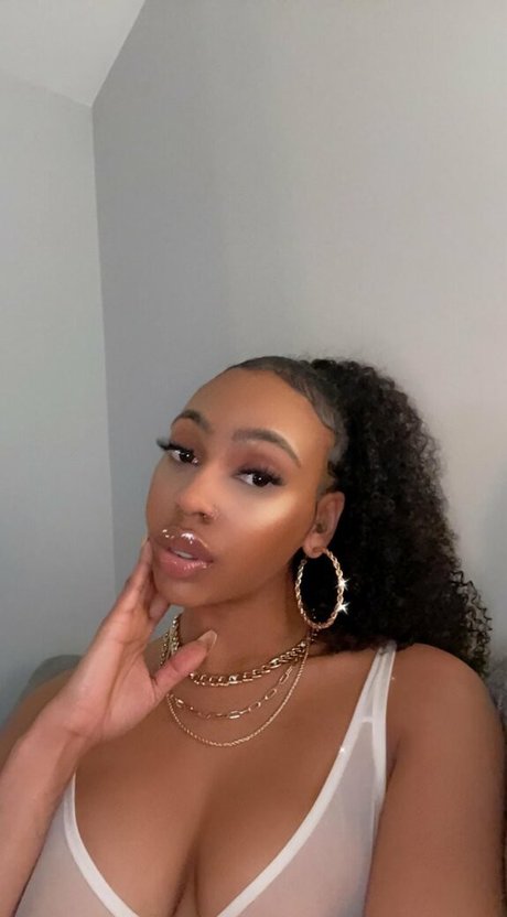 Sydney Celeste onlyfans porn nude