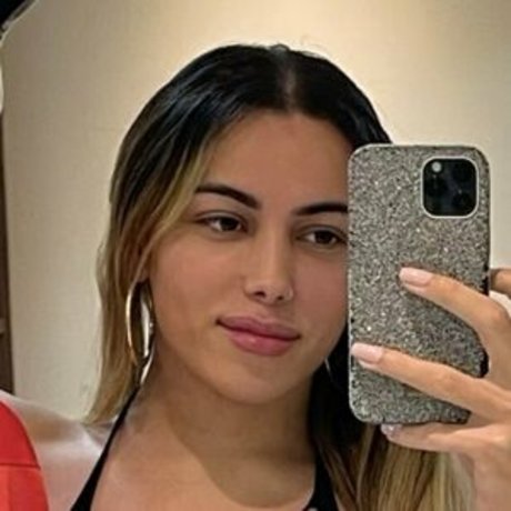 emilynarizinho onlyfans nude leaked