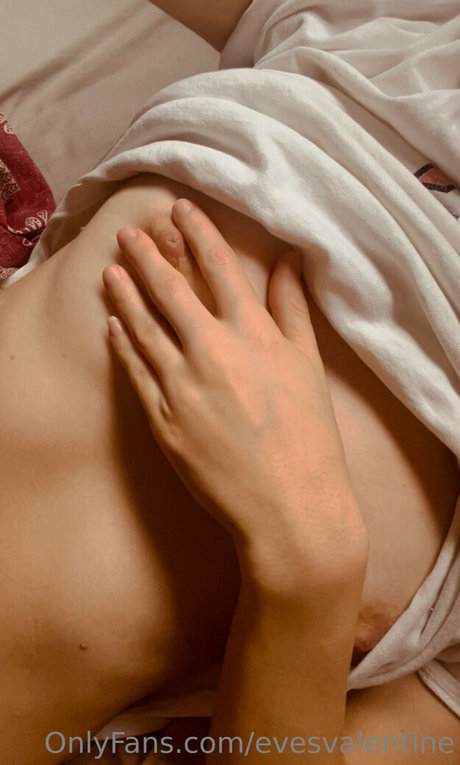 evesvalentine only fans