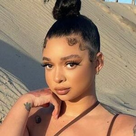 baddie bran nude porn onlyfans