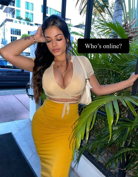 stella starrr onlyfans nudes leaked