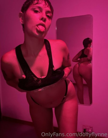 dollyflynne onlyfans leajs